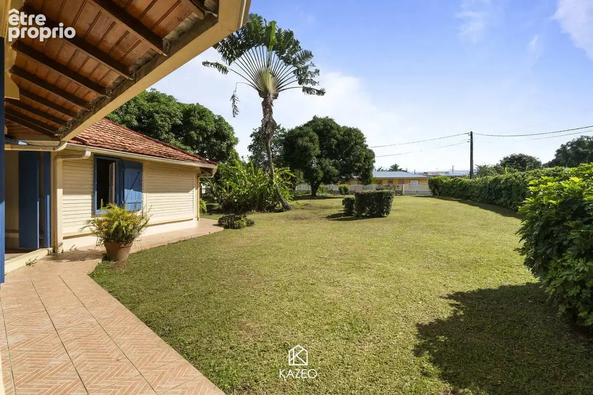 Maison 5 pièces 217 m² à vendre à Saint-Joseph (97212) - photo 4