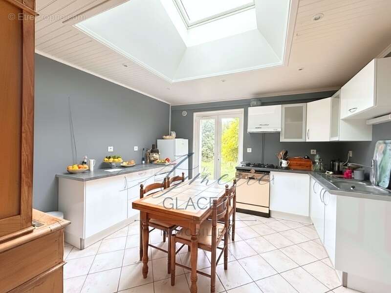 Maison à RAILLENCOURT-SAINTE-OLLE