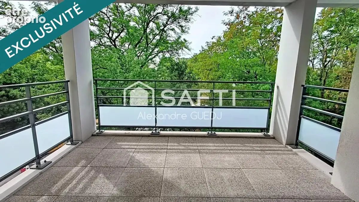 Photo 1 - Appartement à CALUIRE-ET-CUIRE