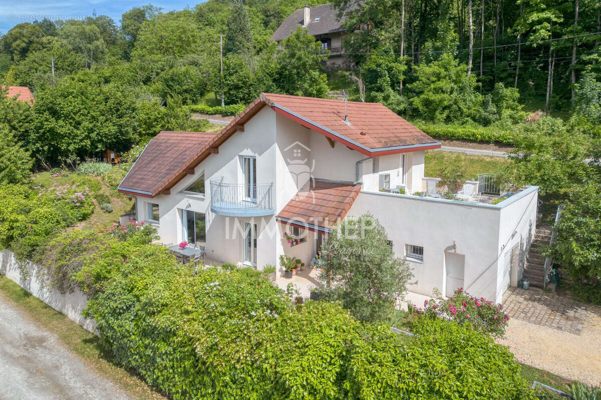 Maison à LAISSAUD
