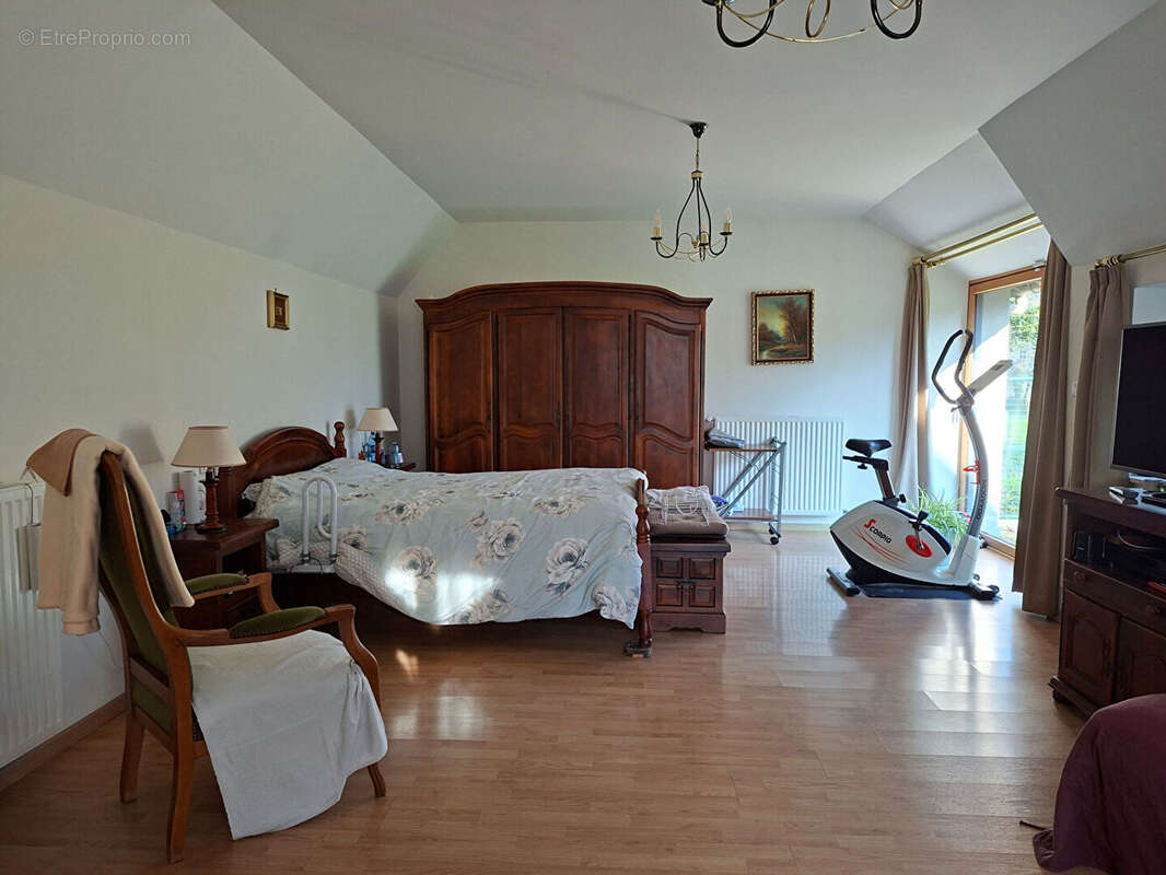 Maison à JANZE