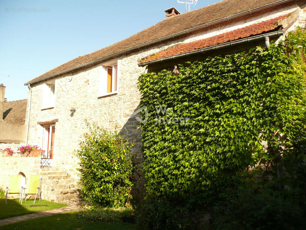 Maison à DANNEMOIS