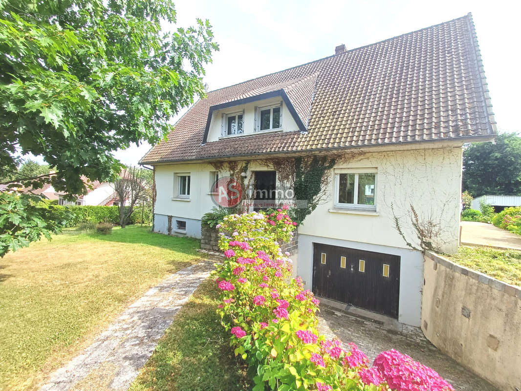 Maison à OFFRANVILLE