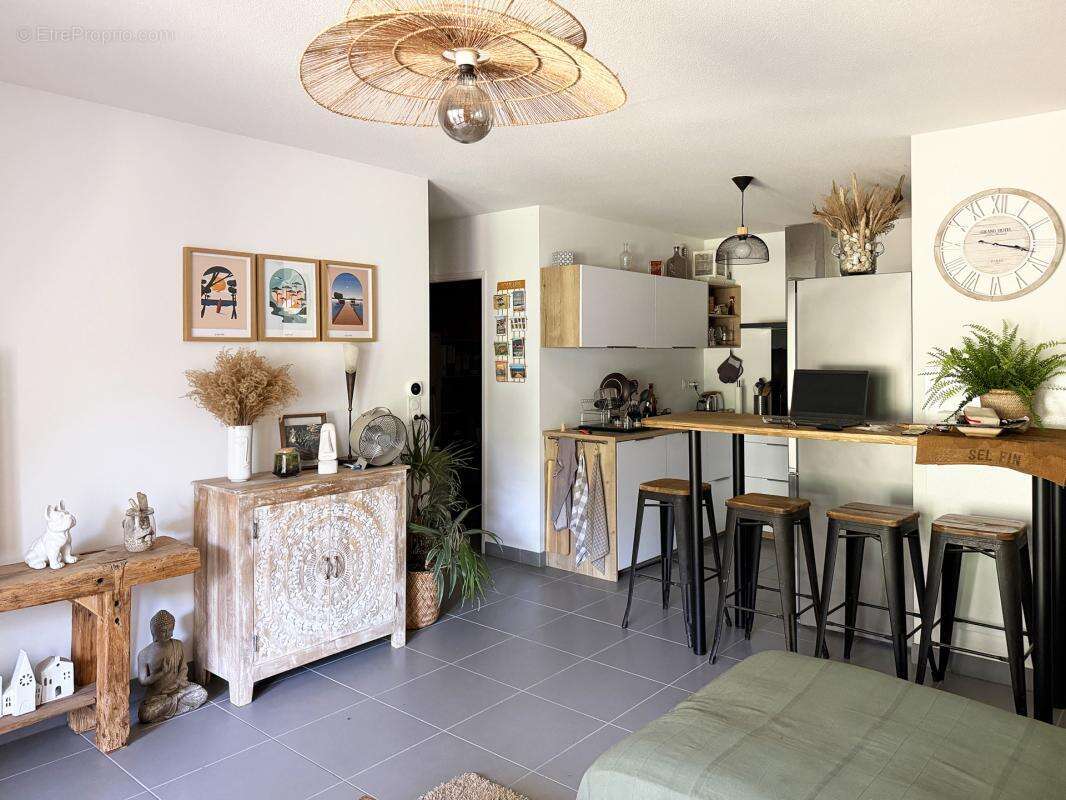 Appartement à TOSSE