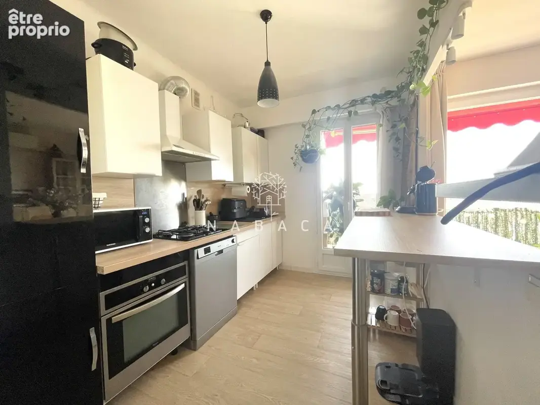 Appartement 74 m² à Grasse  - photo 5