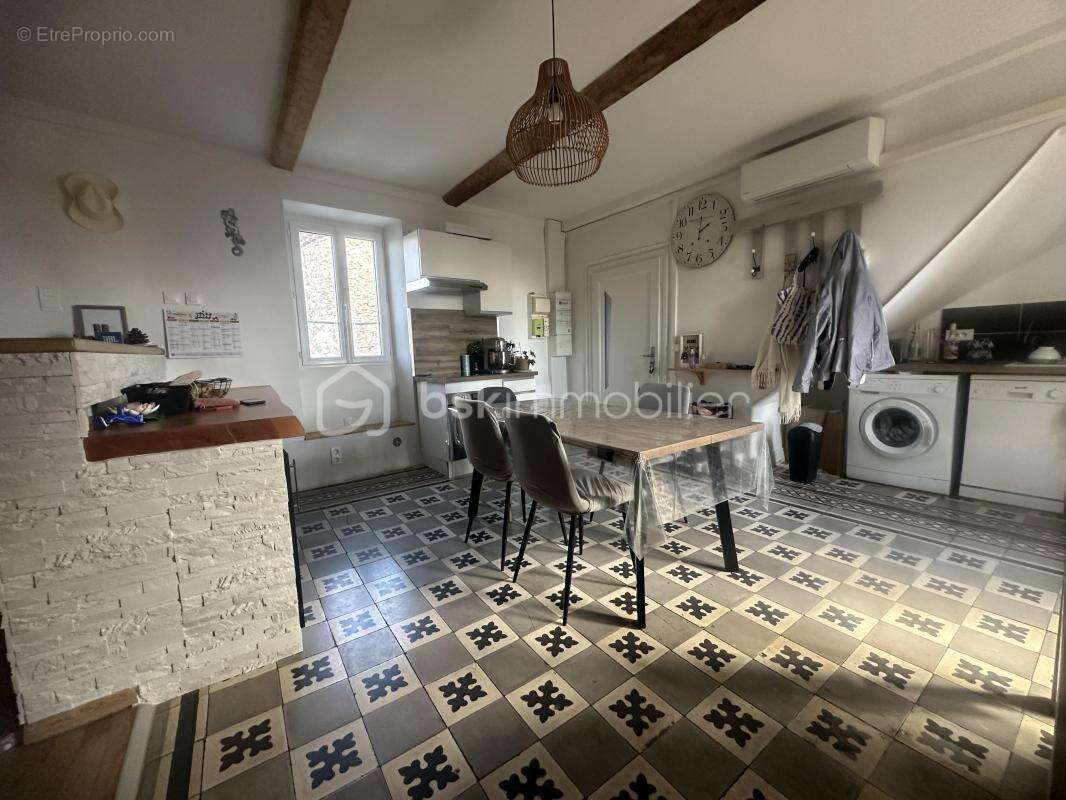 Appartement à SAINT-CHRISTOL-LES-ALES