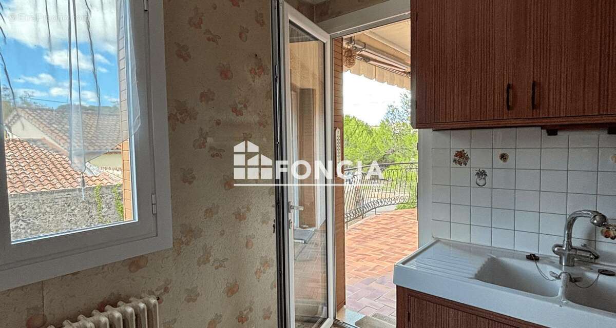 Maison à BAGNOLS-SUR-CEZE