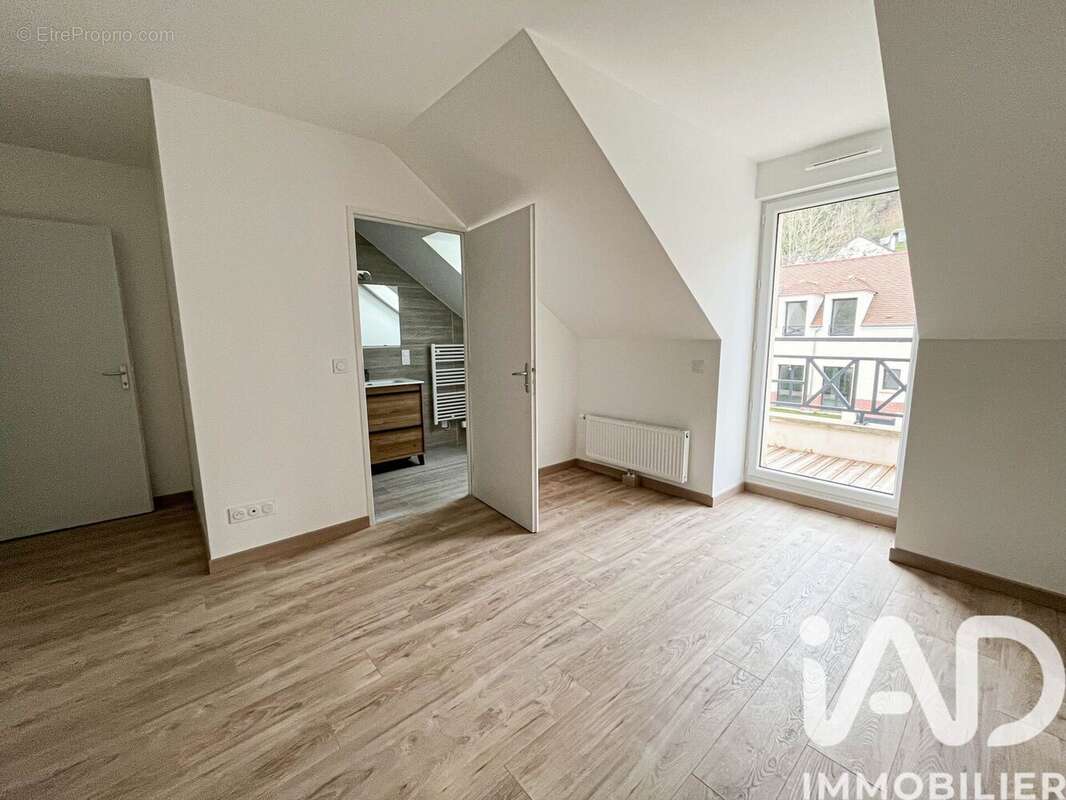 Photo 9 - Maison à MANTES-LA-VILLE