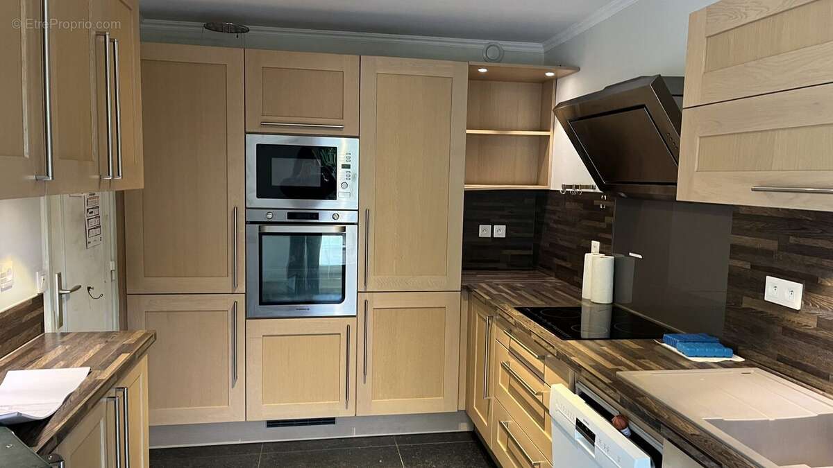 Appartement à LA MADELEINE