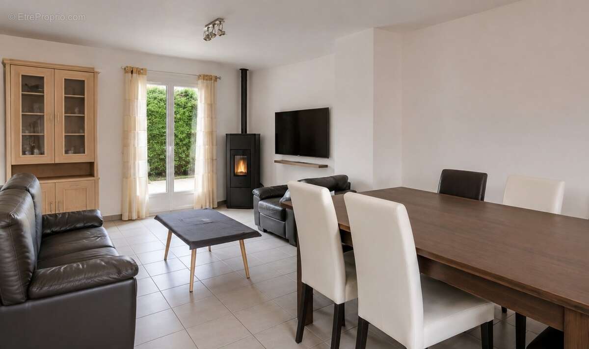 Maison 5 pièces aux Échets (01700) – sur terrain de 800 m² - photo 4