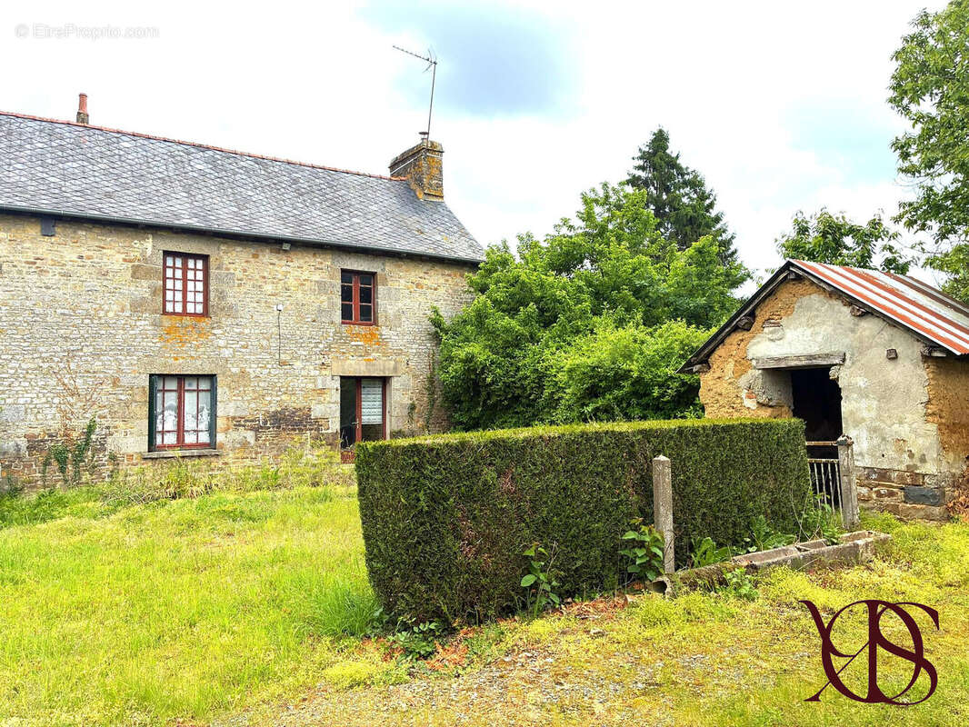 Maison à ANDOUILLE-NEUVILLE