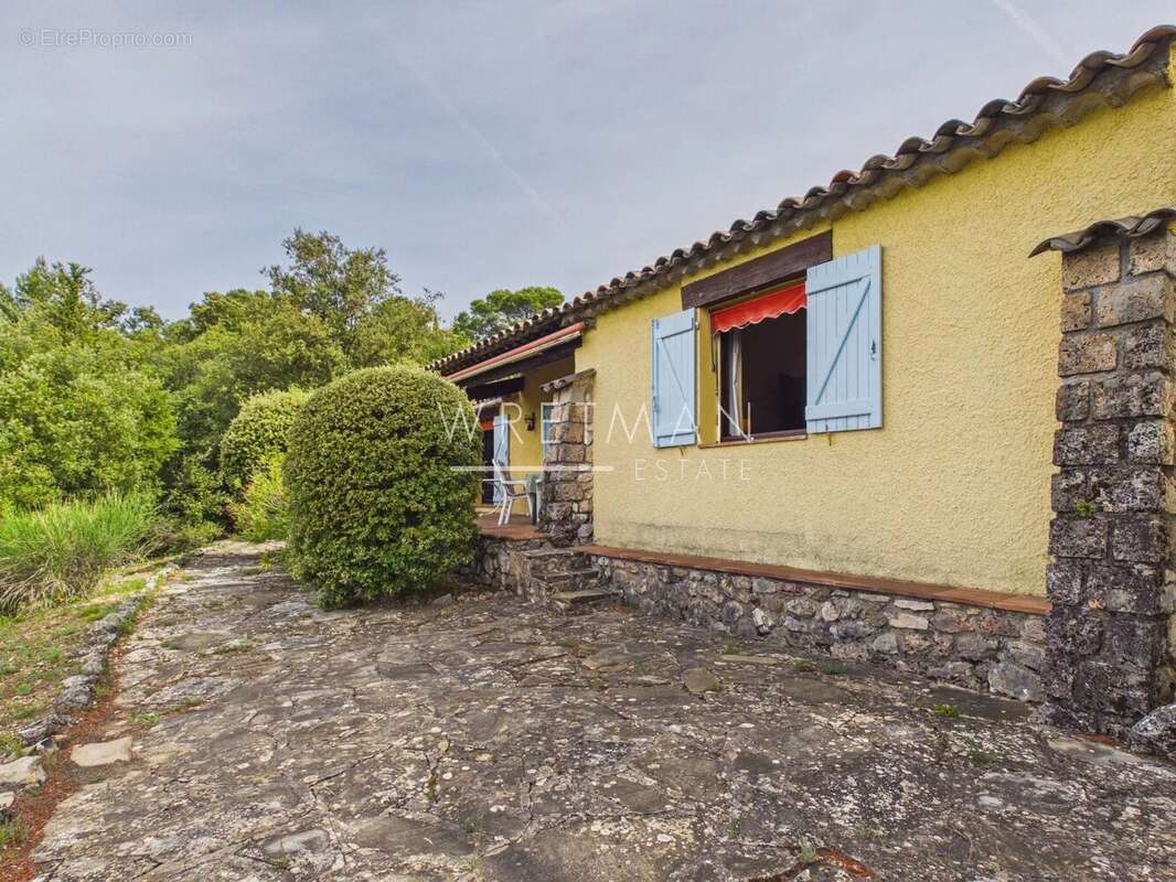 Maison à TOURTOUR