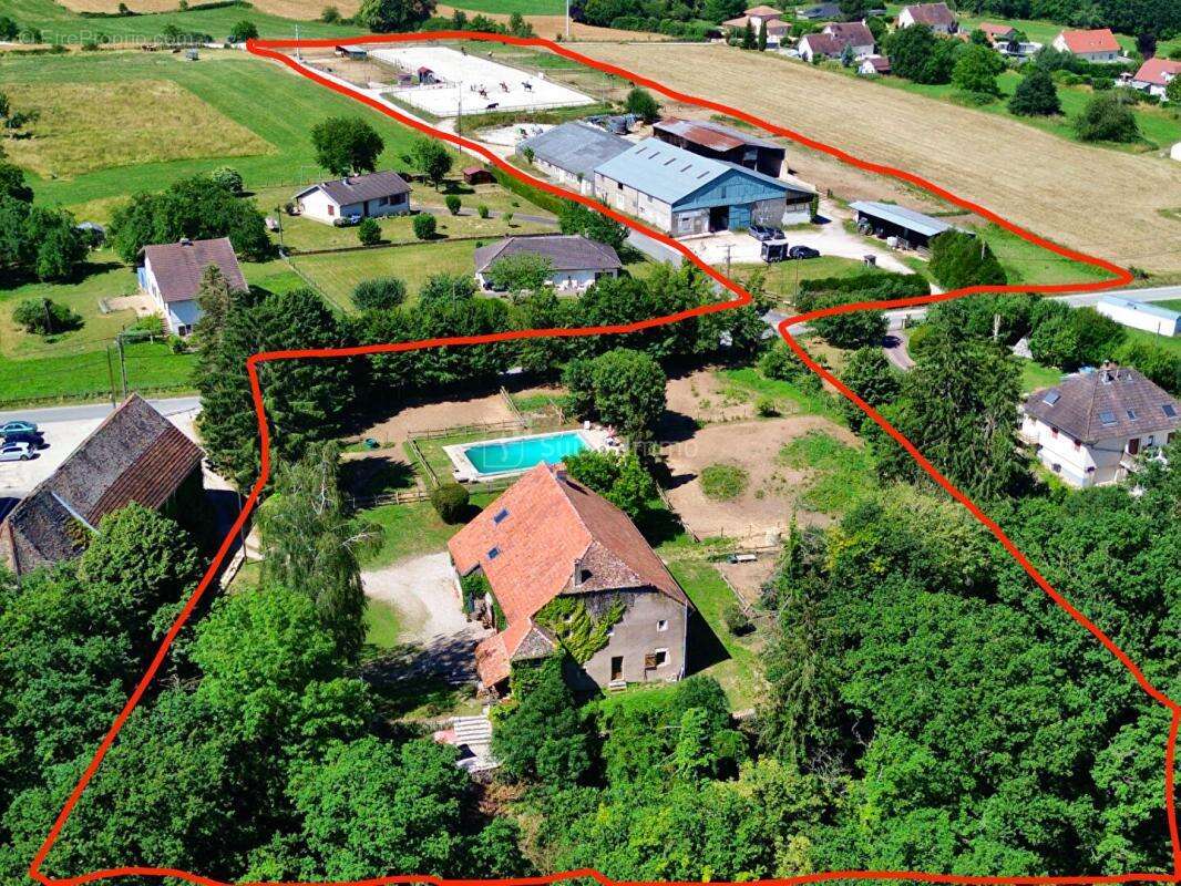 Centre equestre avec manege couvert et cabinet d'equitherapie - photo 13