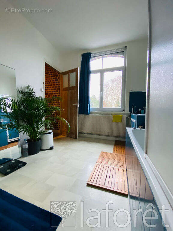 BELLE MAISON située AU COEUR DU SART à Villeneuve d'Ascq , 4 pièces 80 m2 + Jardin - photo 10