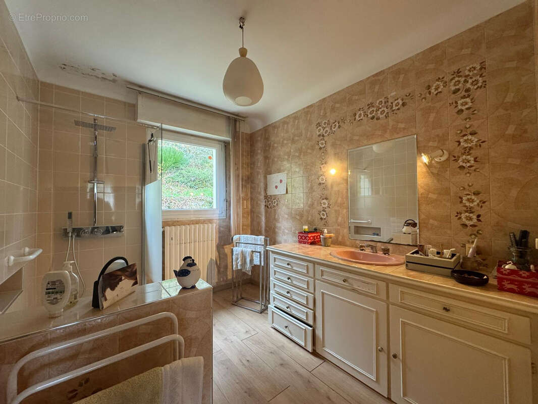 Maison à ERGUE-GABERIC