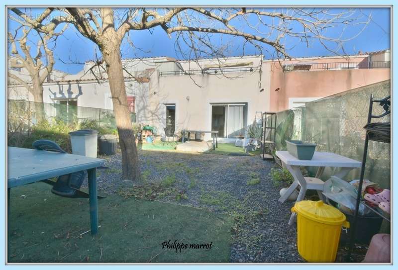 Appartement à CLARENSAC