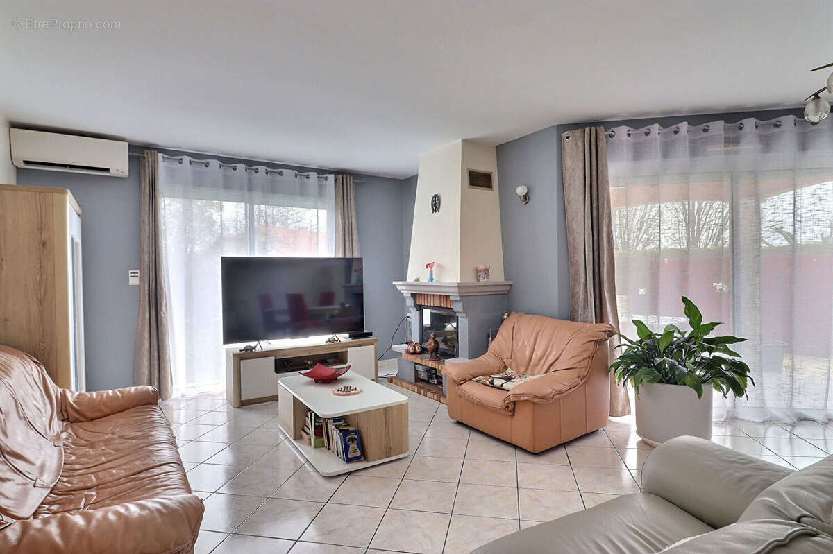 Maison à HAGETMAU