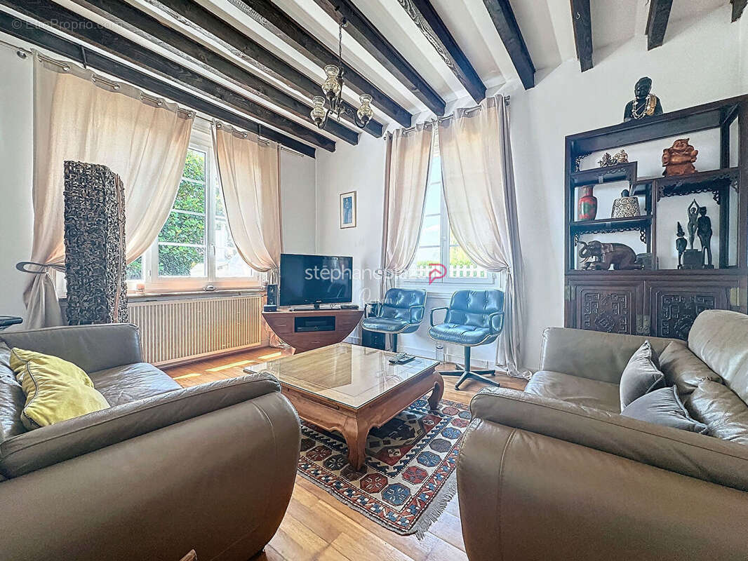 Maison à SAINT-SULPICE-DE-ROYAN