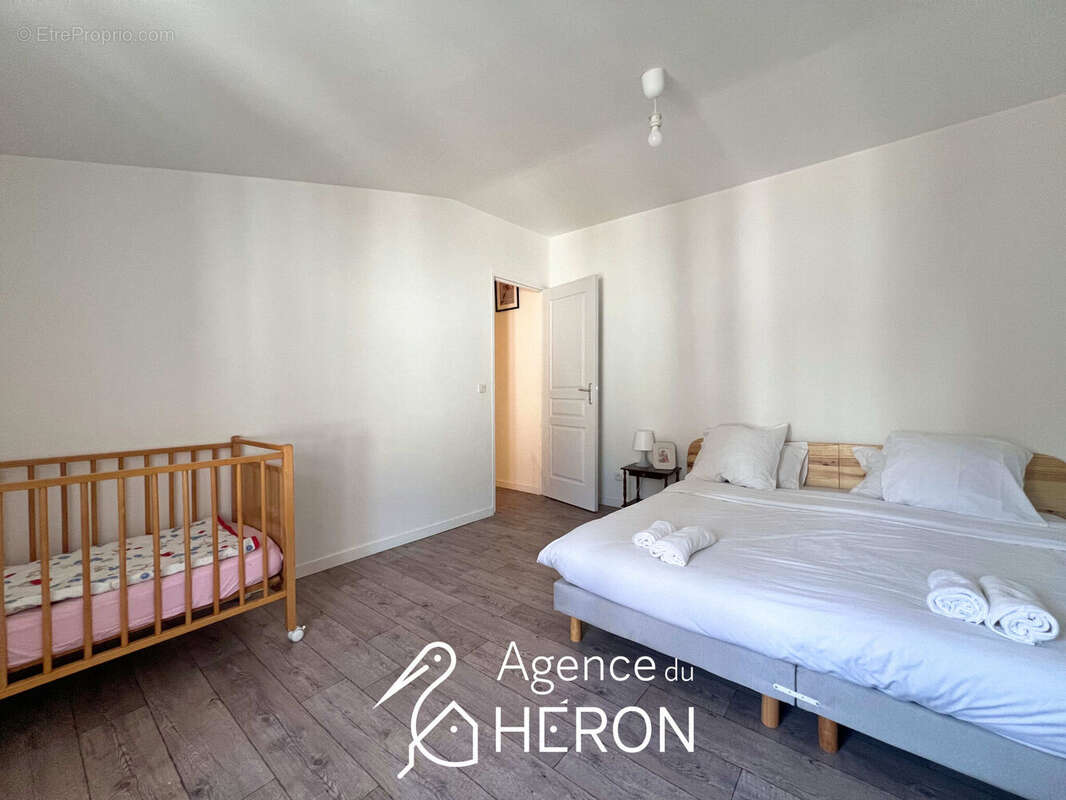 Maison 84 m² à Chateau-Landon  - photo 3