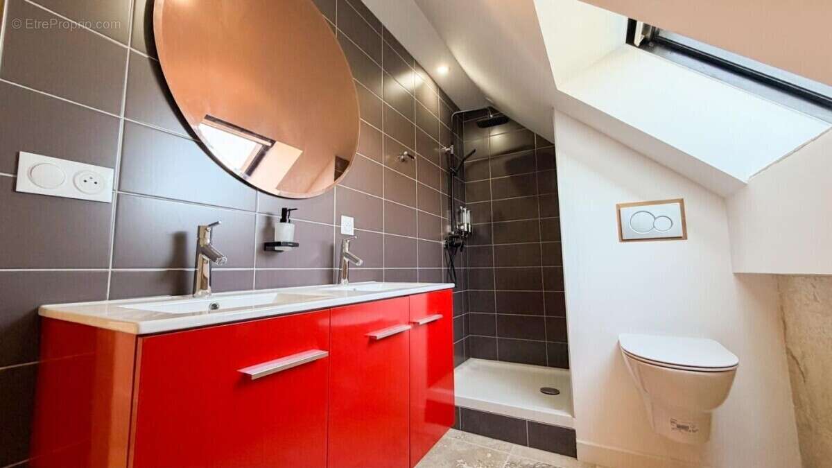 Maison à CHATELLERAULT