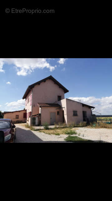 Appartement à SAVOUGES
