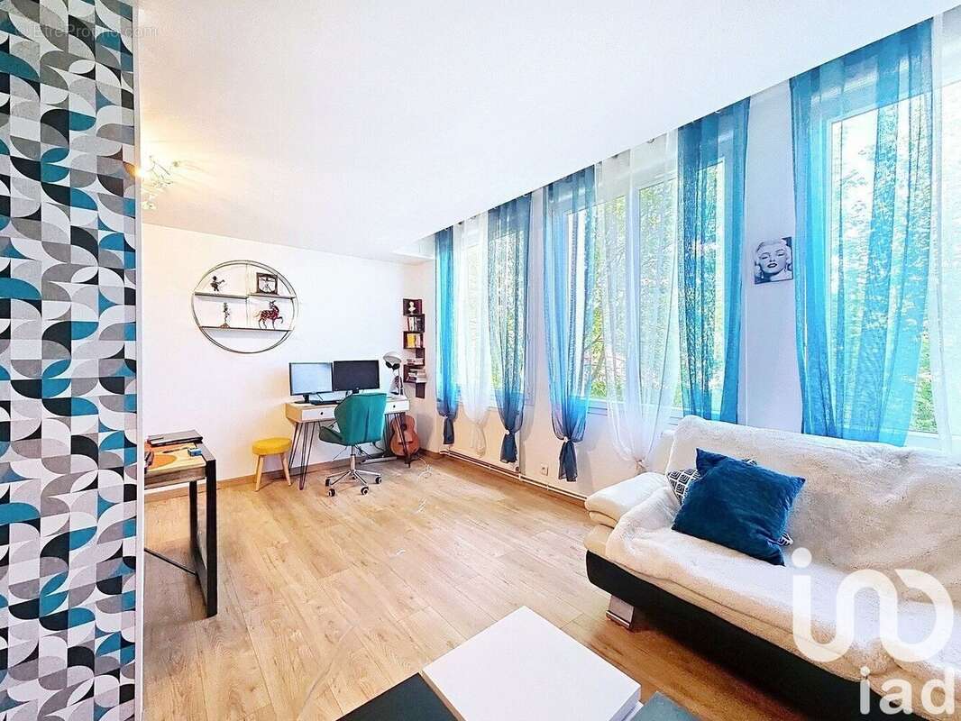 Photo 2 - Appartement à MONTCY-NOTRE-DAME
