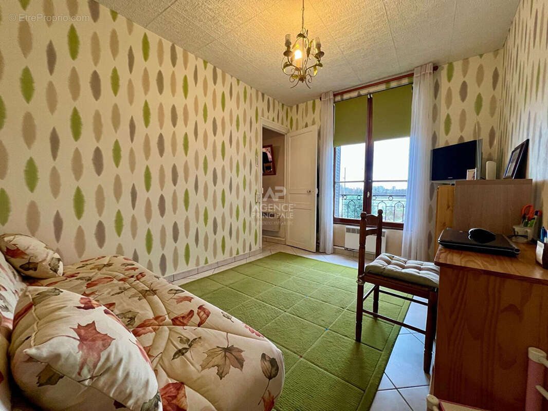 Appartement à CARRIERES-SUR-SEINE