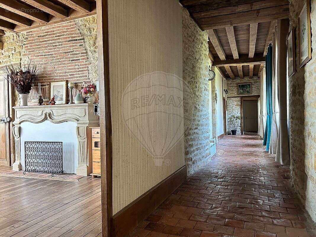 Maison à SAINT-JEAN-AUX-AMOGNES