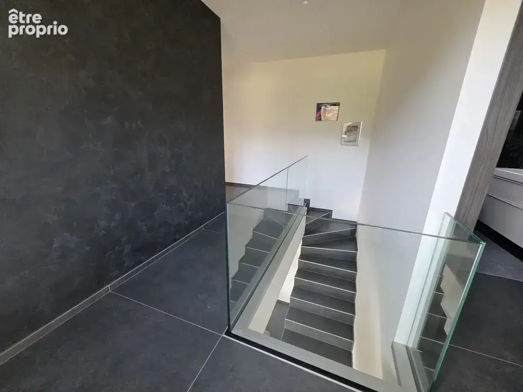 Maison de standing avec piscine - photo 18