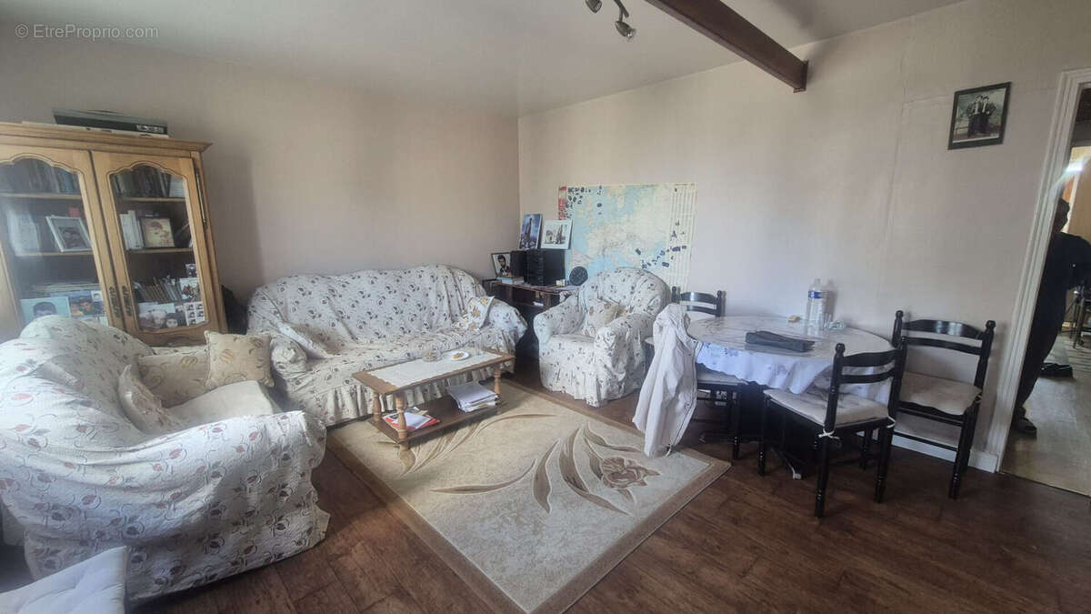 Appartement à SARCELLES