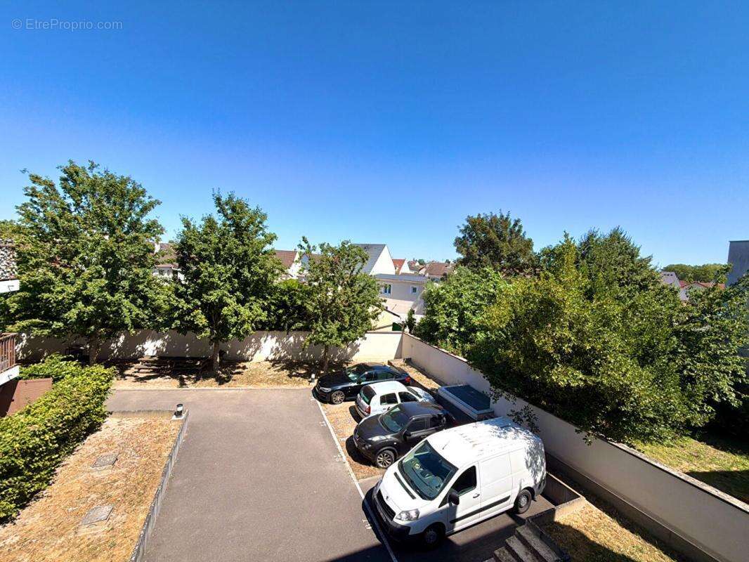 Appartement à ATHIS-MONS