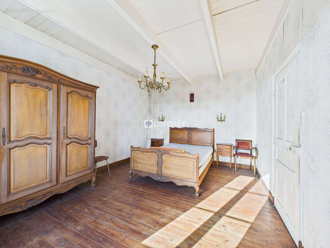 Maison à PLOGOFF