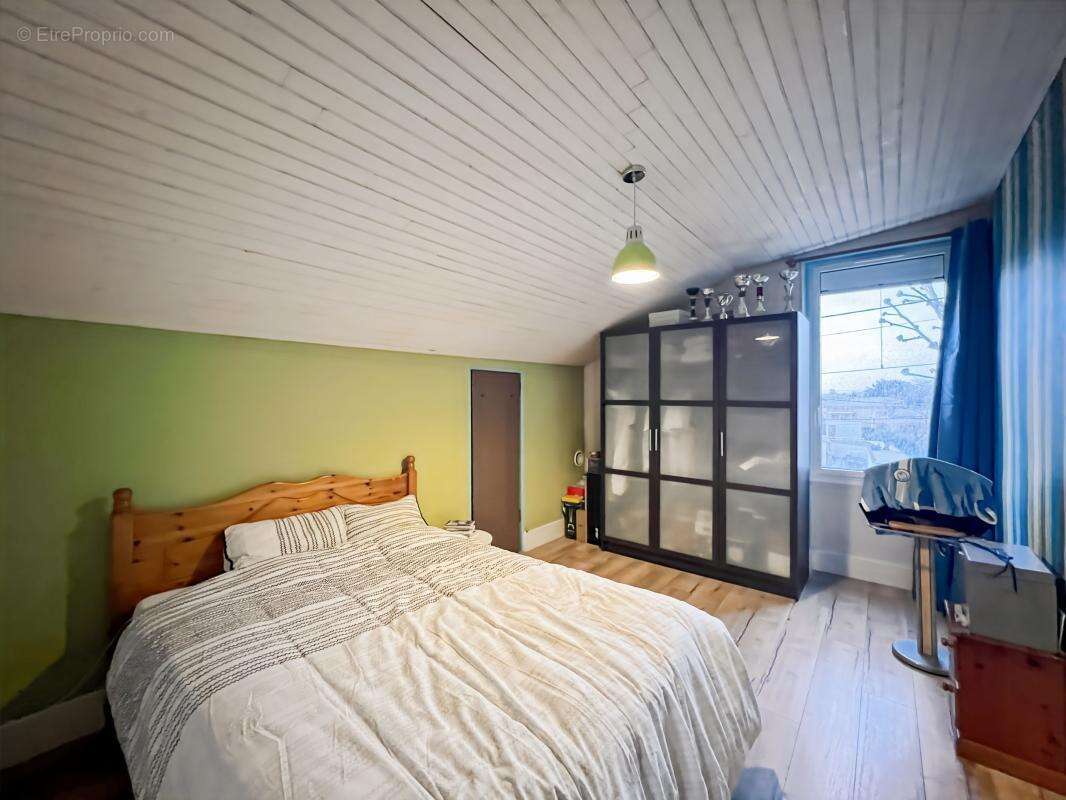 Maison à LIVRON-SUR-DROME