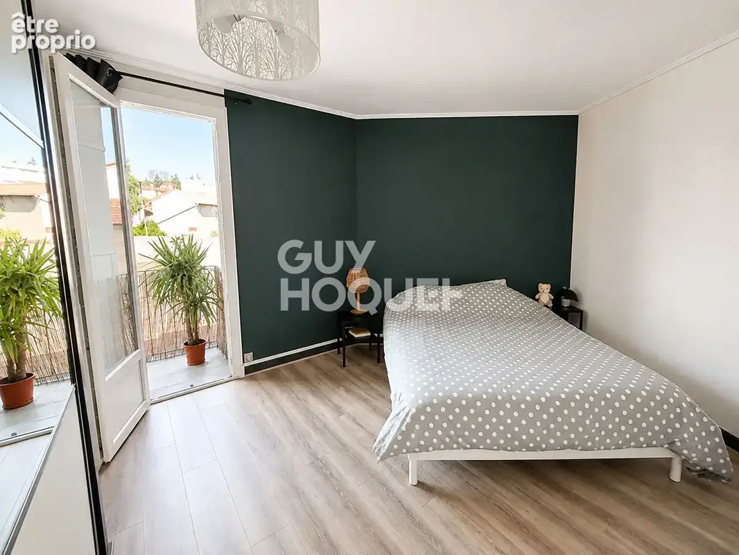 CHAMALIERES - Appartement T3, 73 m3, garage et balcon - photo 6