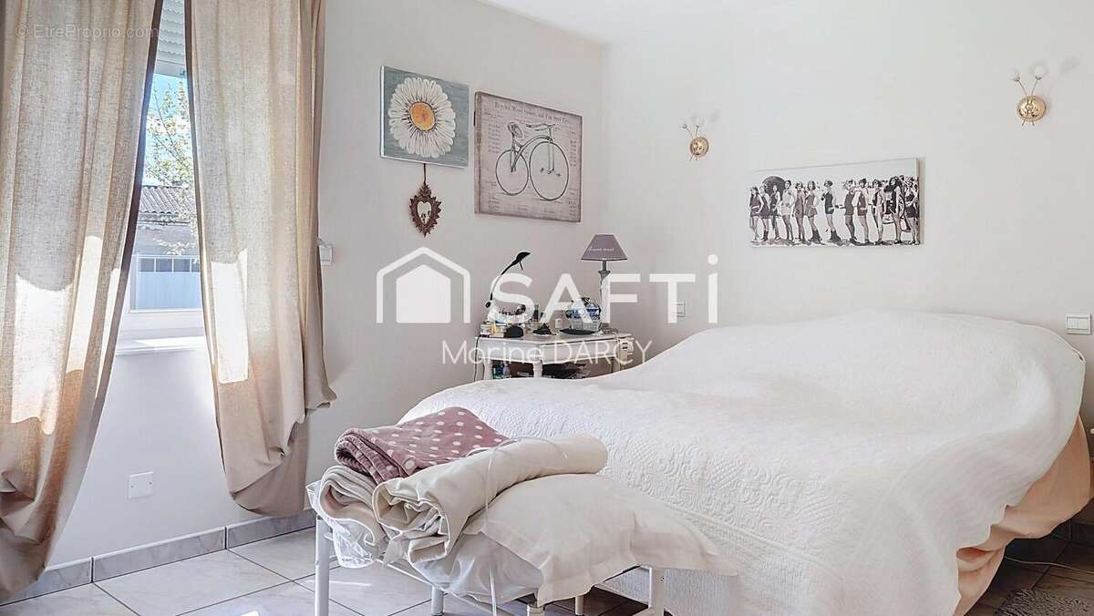 Appartement 236 m² à Saint-Affrique-Les-Montagnes  - photo 3
