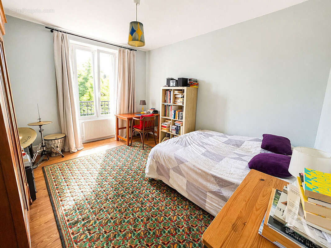 Maison à FOLLAINVILLE-DENNEMONT