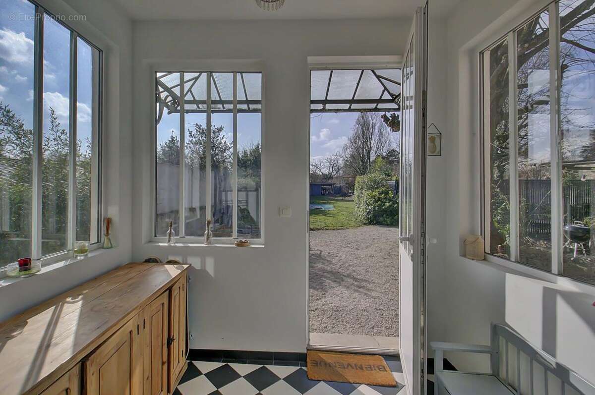 Maison à COLLONGES-AU-MONT-D&#039;OR