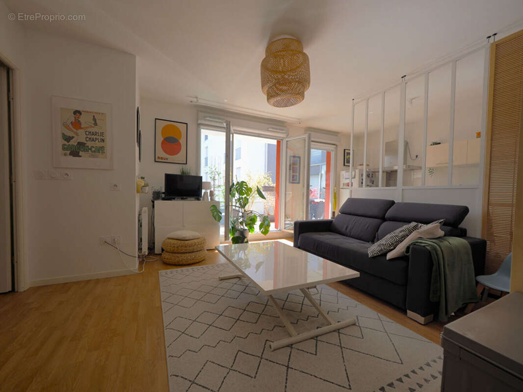 Appartement à ROMAINVILLE