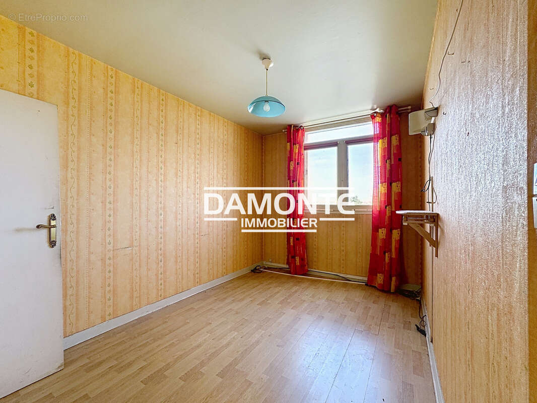 Appartement T4 - 85.17m2 - TROYES GARAGE BX - photo 7