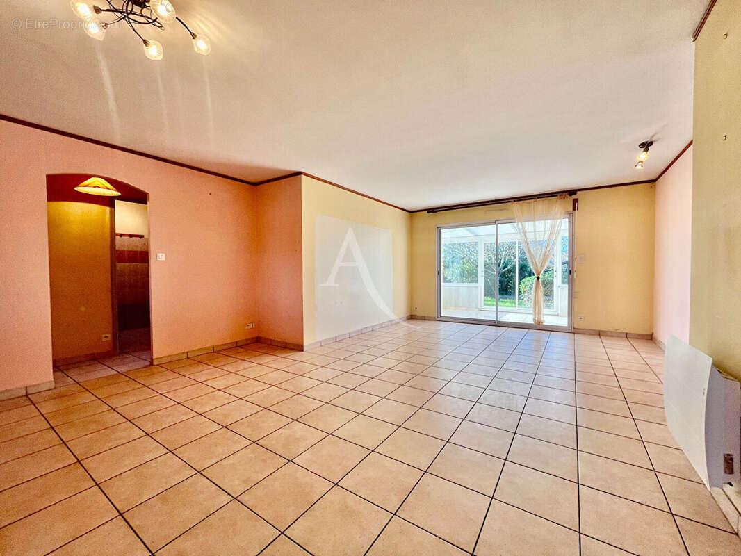 Maison à SAINT-HILAIRE-DE-RIEZ