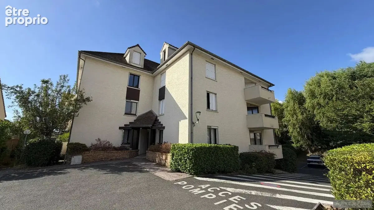 Appartement à VERRIERES-LE-BUISSON