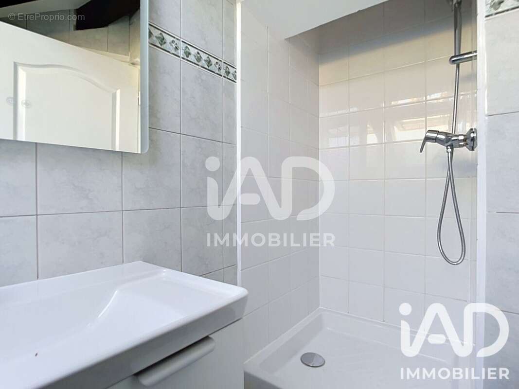 Appartement 33 m² à Saint-Maur-Des-Fosses  - photo 7