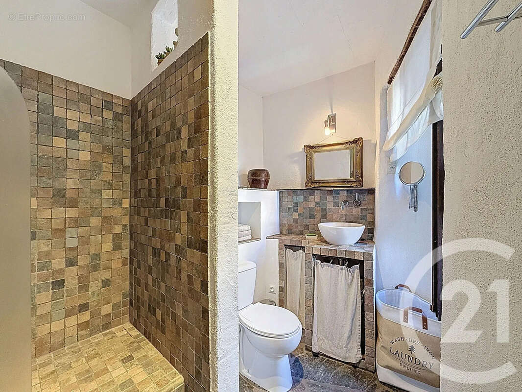 Maison à SAN-GIOVANNI-DI-MORIANI