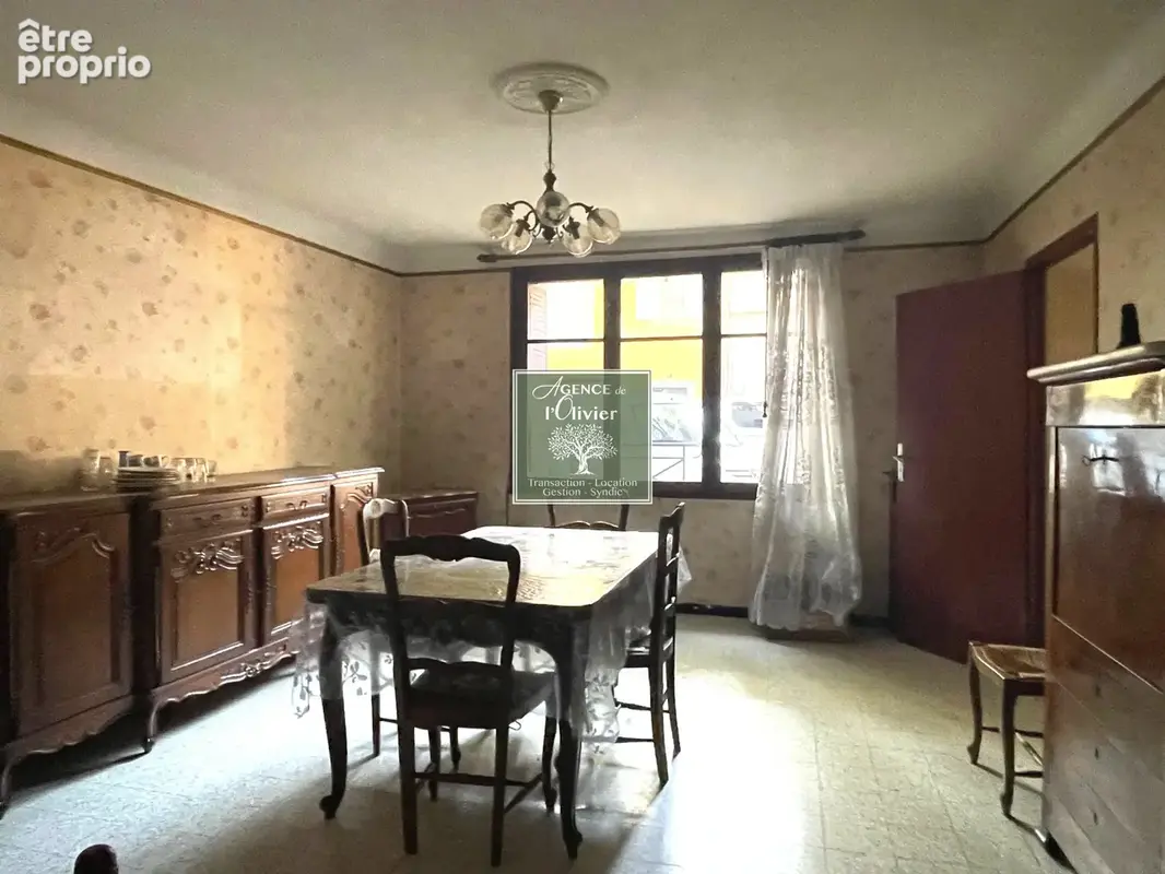 TARASCON - Maison de ville à rénover de 114 m2 + grenier de 55m2 - photo 3