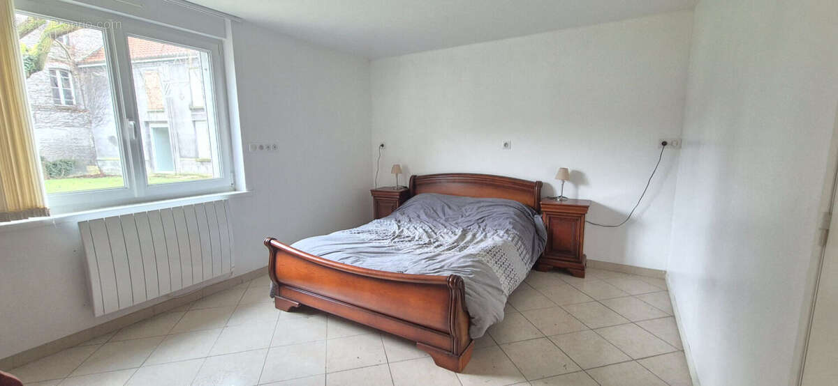 Maison à BRUAY-LA-BUISSIERE