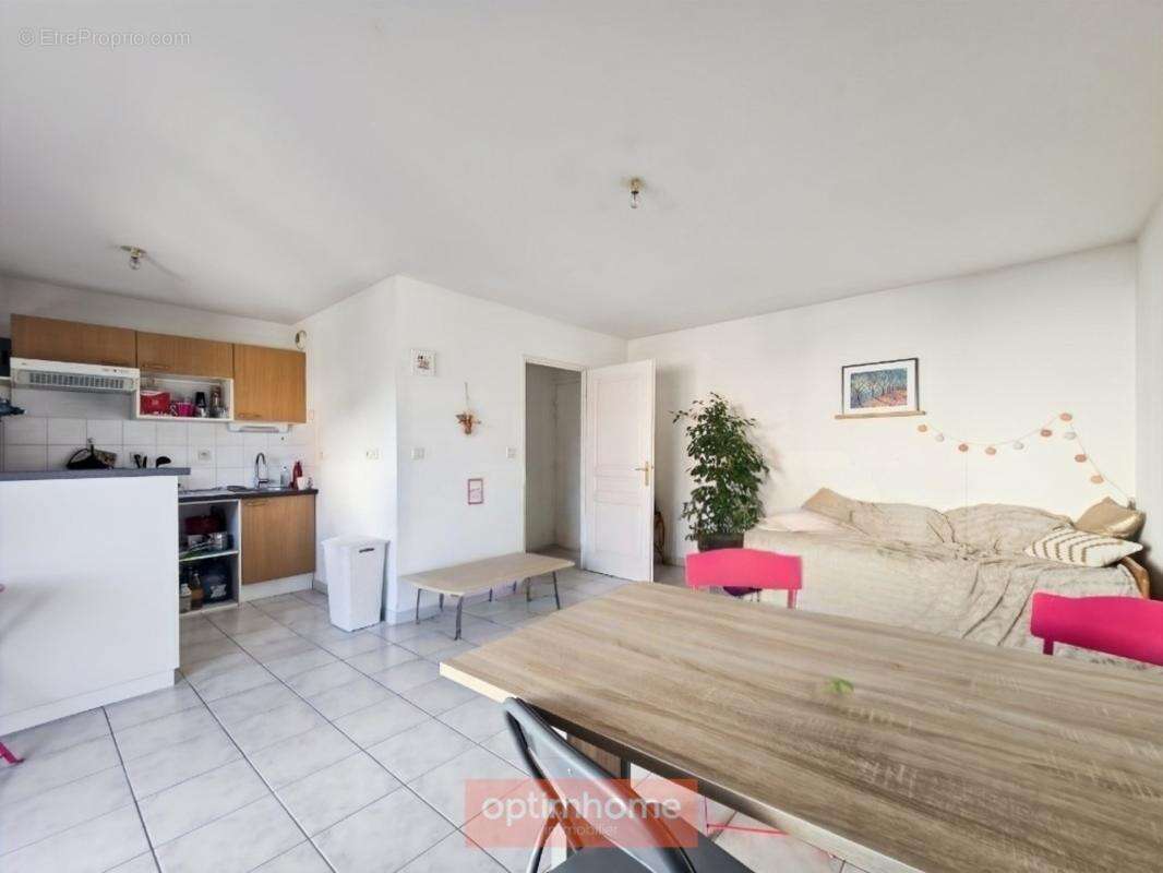 Appartement t2 avec balcon et parking - residence recente - photo 6
