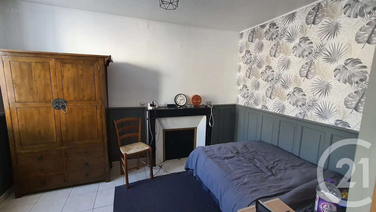 Maison à OUROUX-EN-MORVAN