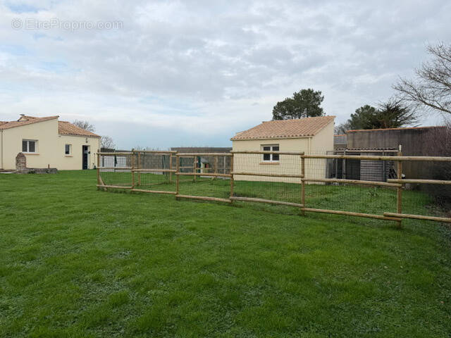 Maison à LE BERNARD