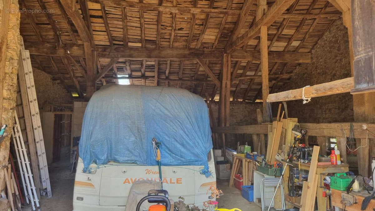 20250515_144803 - Maison à BUSSEROLLES