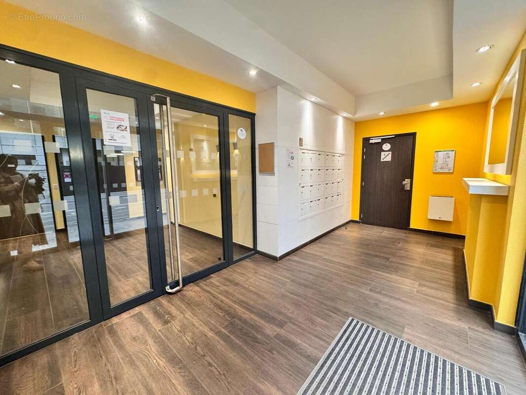   - Appartement à LYON-2E